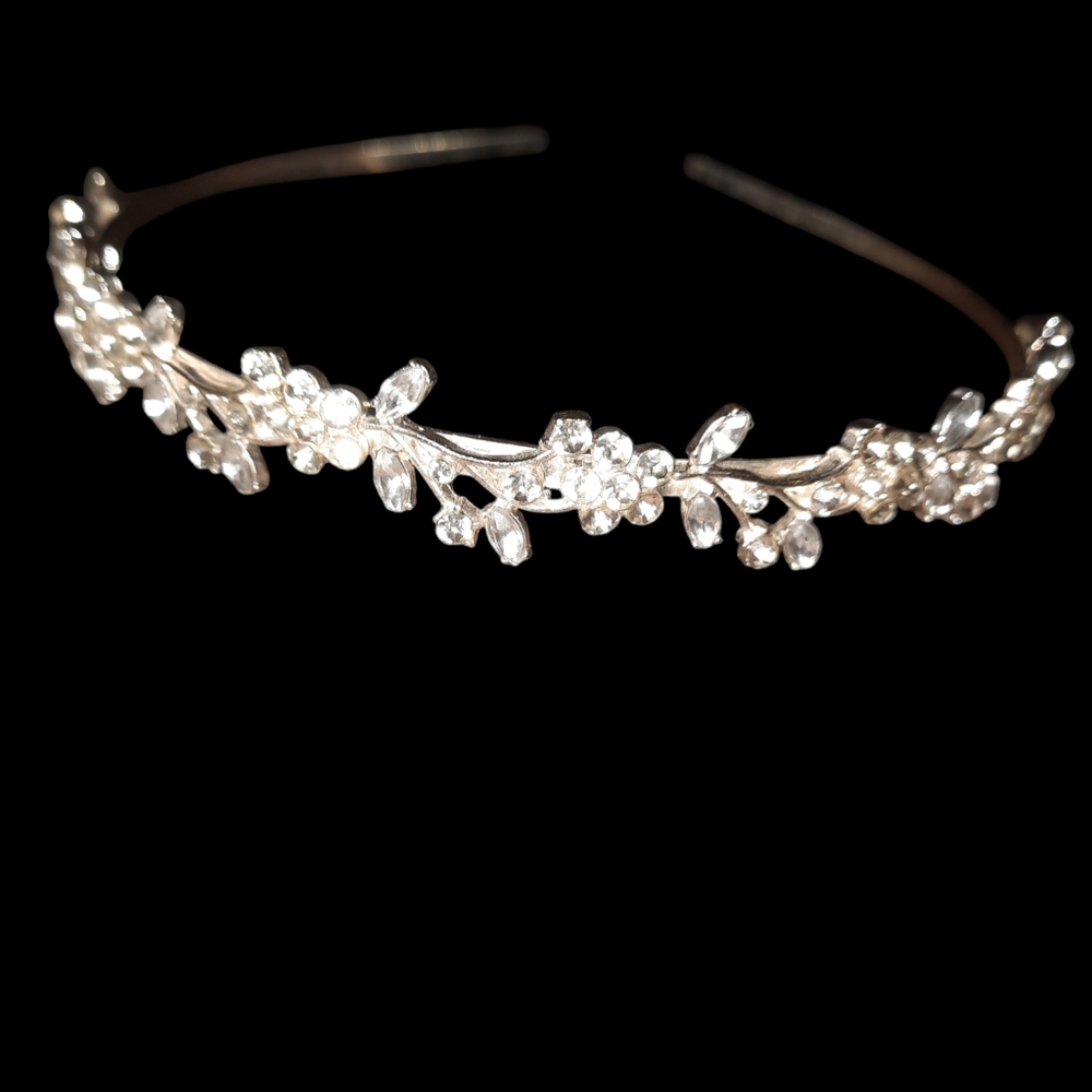 Crystal Floral Silver Headband - Elegant Hair Accessory